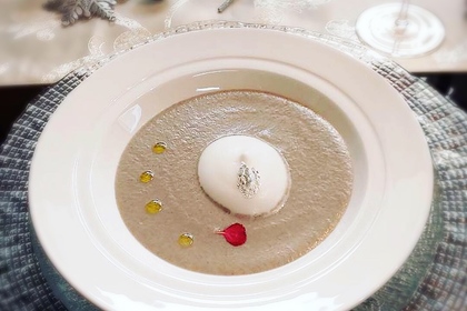 テーブルコーディネート, クリスマス,　スープドシャンピニオン