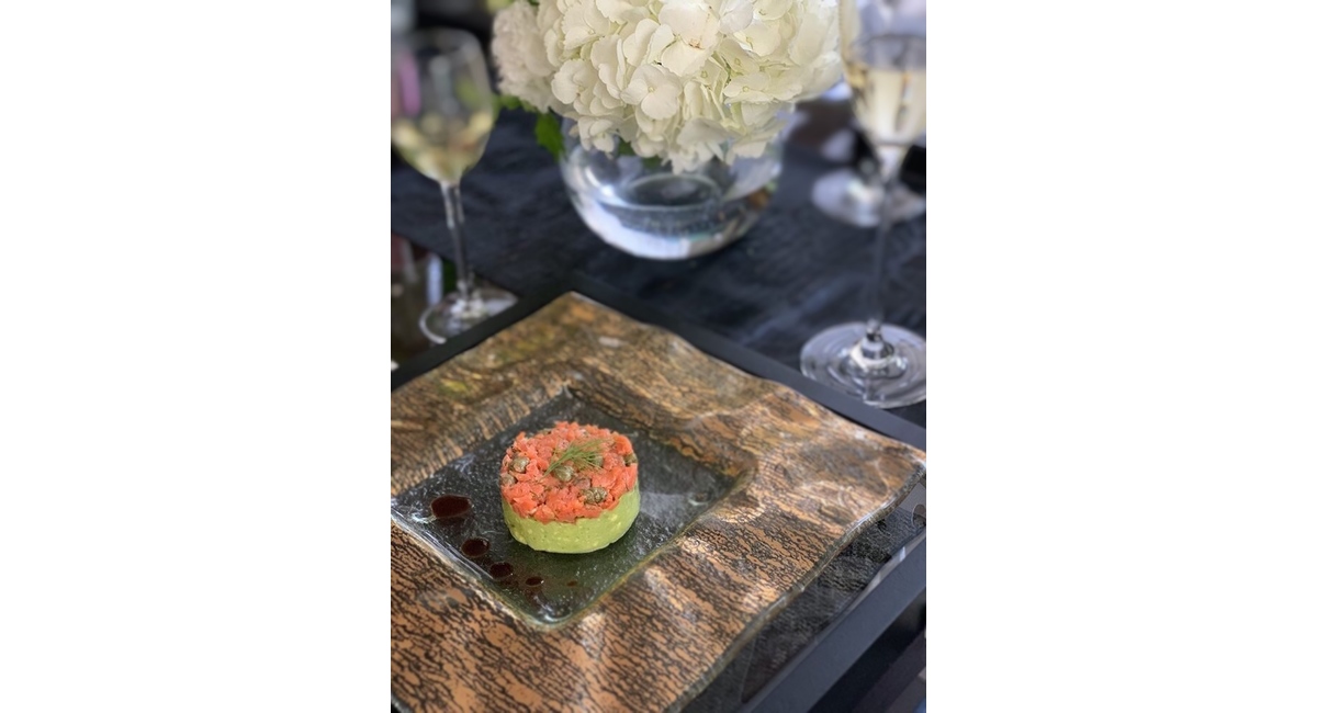 セルクル, テーブルコーディネート, サーモンのタルタル